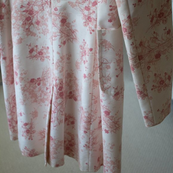 Pink and White Floral Spring Jacket - Picture 3 of 3